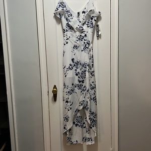 NWT Design Lab Wrap Style Floral Dress- Size Medium